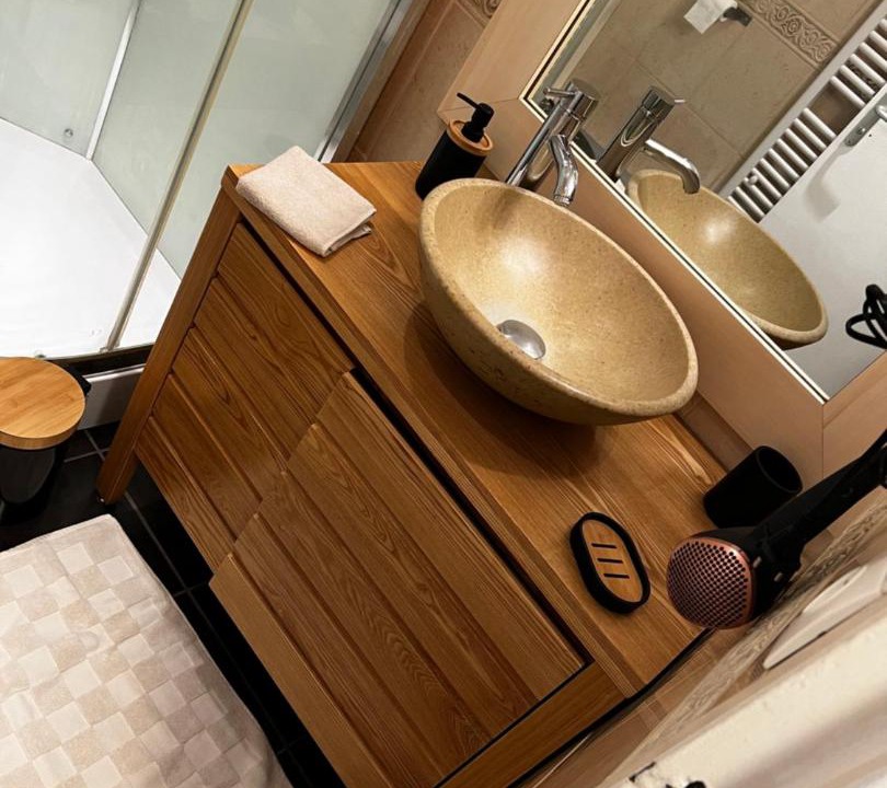 Photo of Bathroom in Chalon-sur-Saone