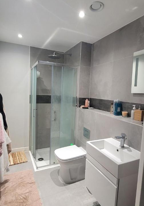 Photo of Others in Waddon