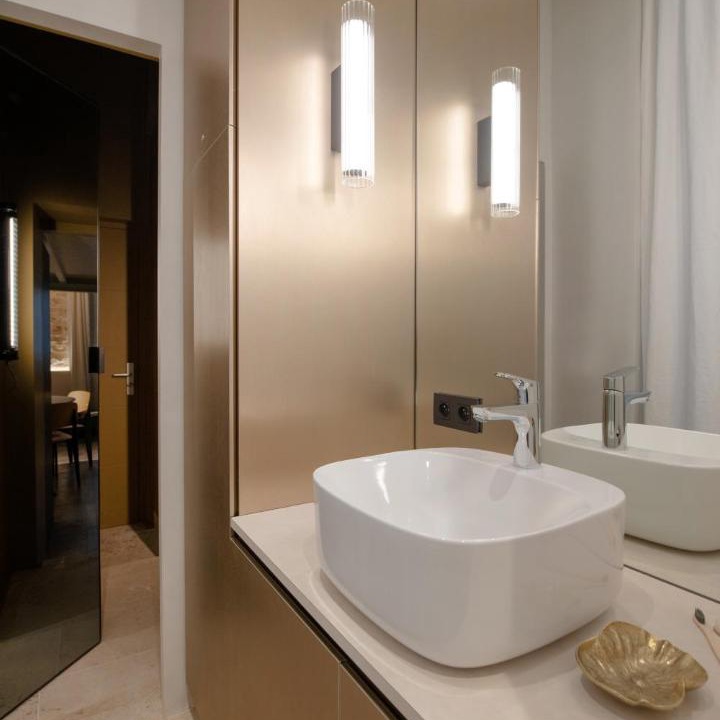 Photo of Bathroom in Terreaux - Bat d'argent