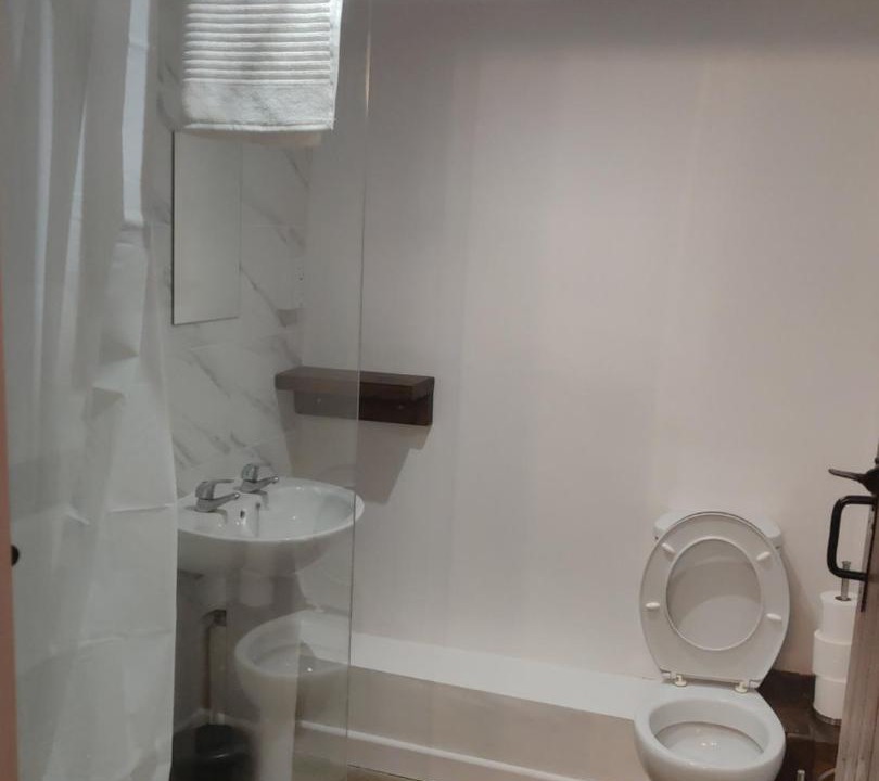 Photo of Bathroom in Kington St Michael