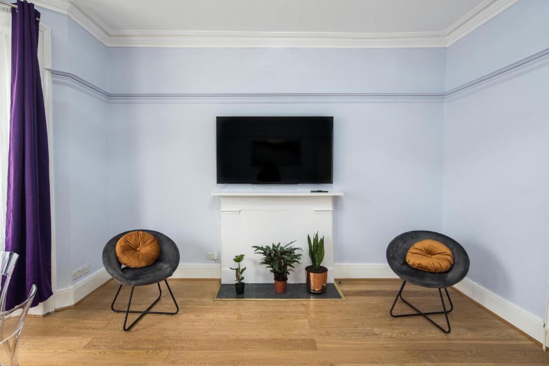 Photo of Others in Courtfield