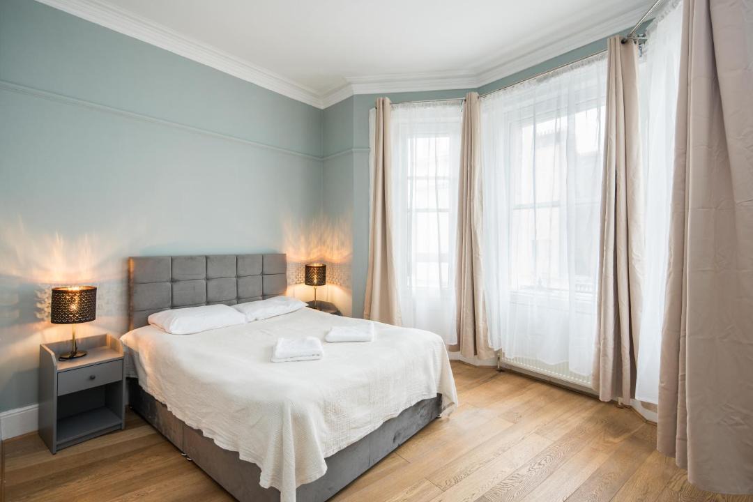 Photo of Bedroom in Courtfield