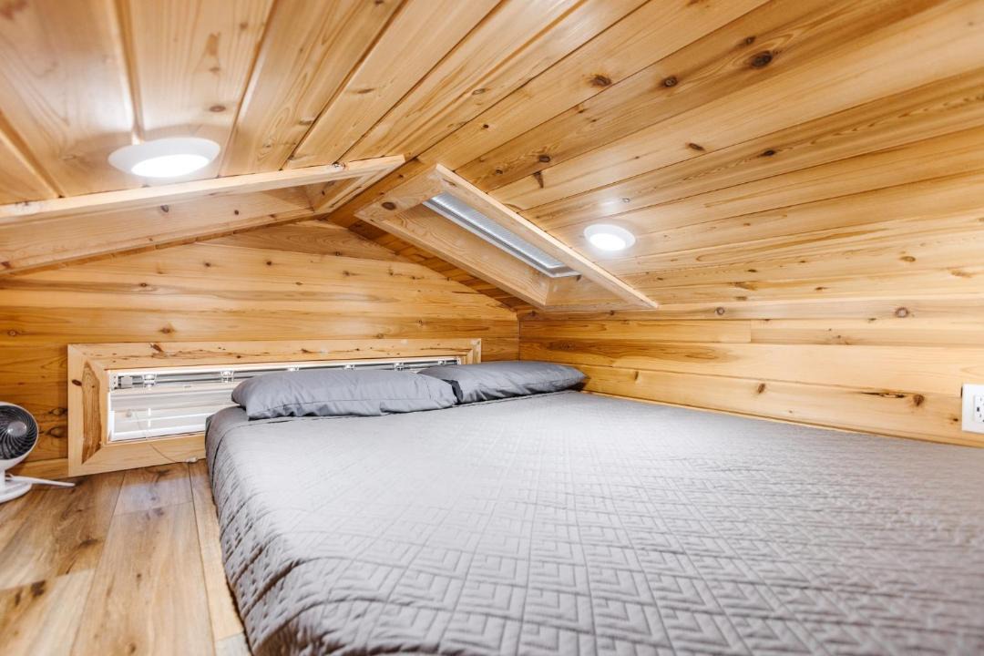 Photo of Bedroom in Apple Valley