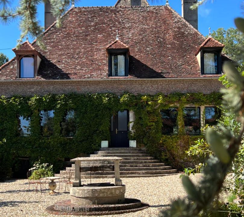 Photo of Others in Branges