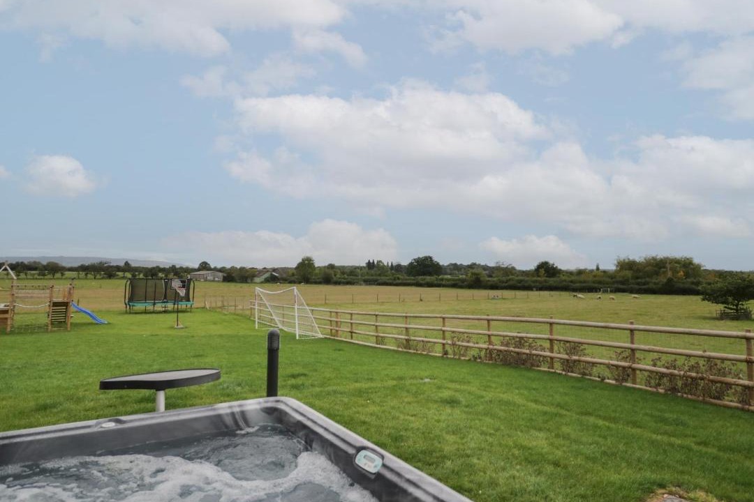 Photo of Others in Peopleton