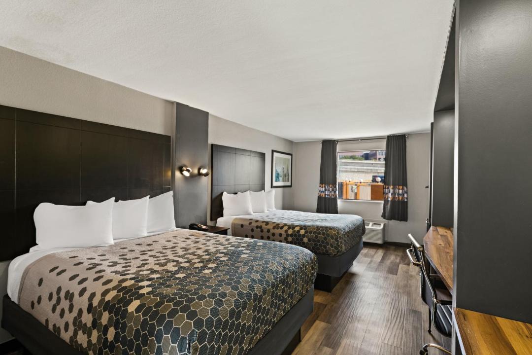 Photo of Bedroom in Windsor Park