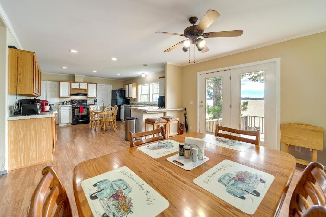 Photo of Livingroom in Checotah