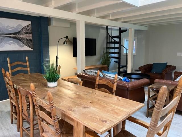 Photo of Others in Blodgett Mills