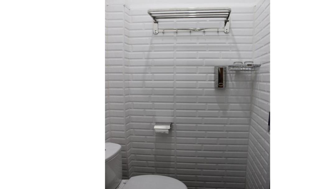 Photo of Bathroom in Biringkanya