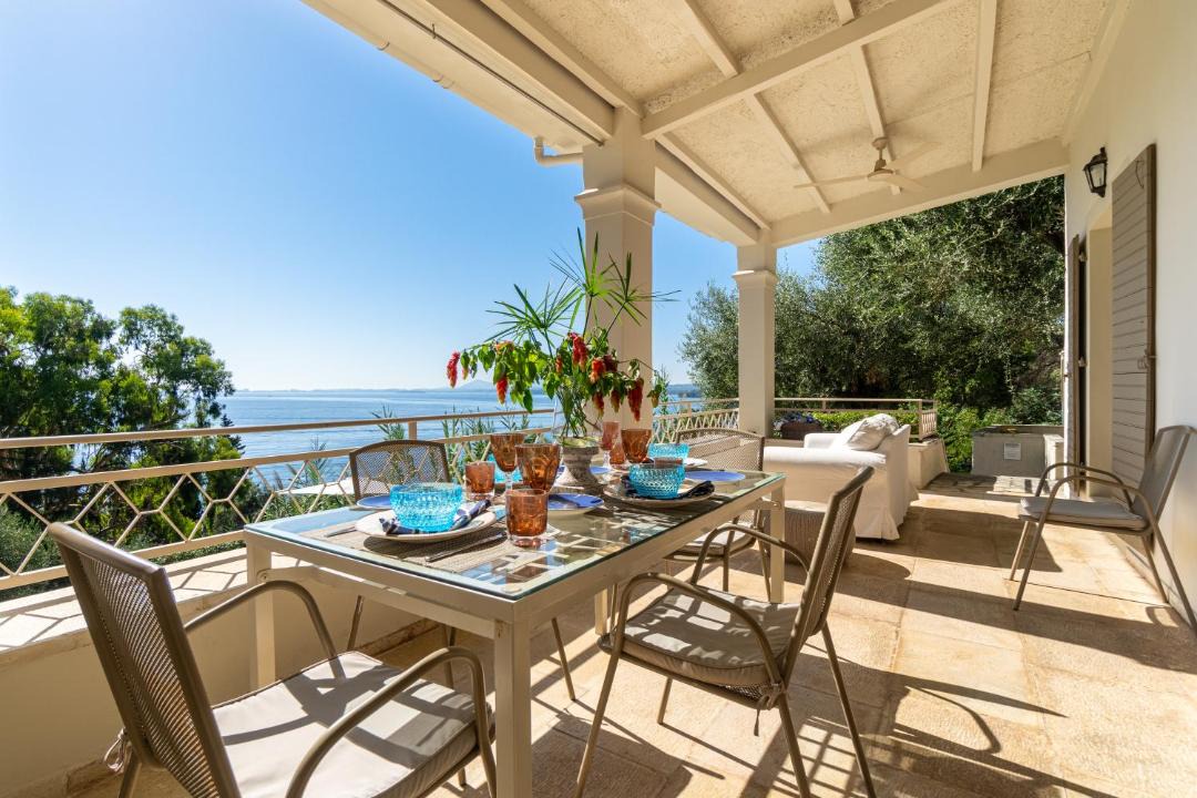 Photo of Patio Balcony in Petaleia