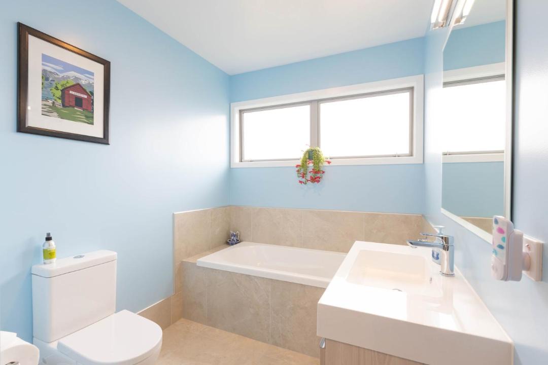 Photo of Bathroom in Arthur's Point