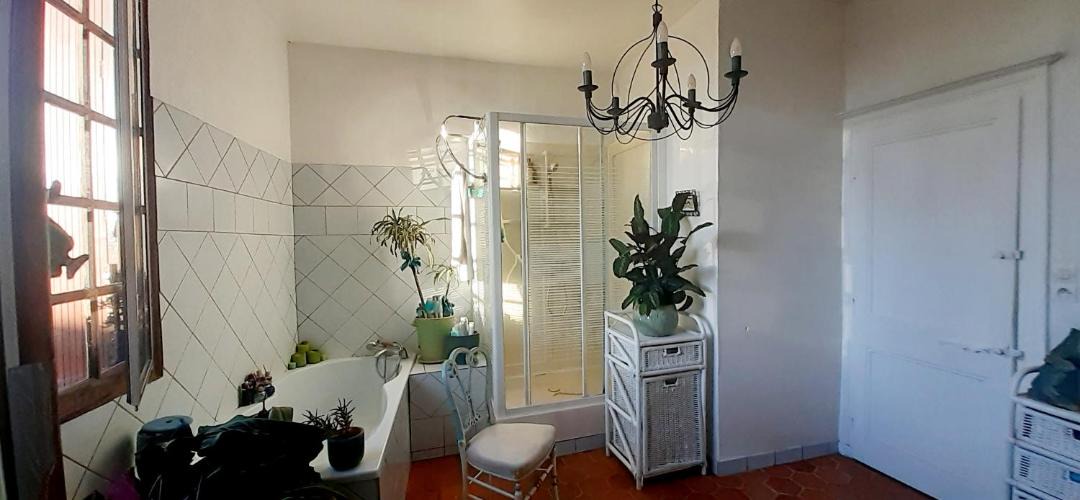 Photo of Others in Saint-Saens