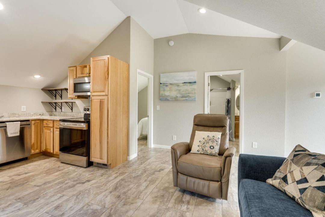 Photo of Livingroom in Young Harris
