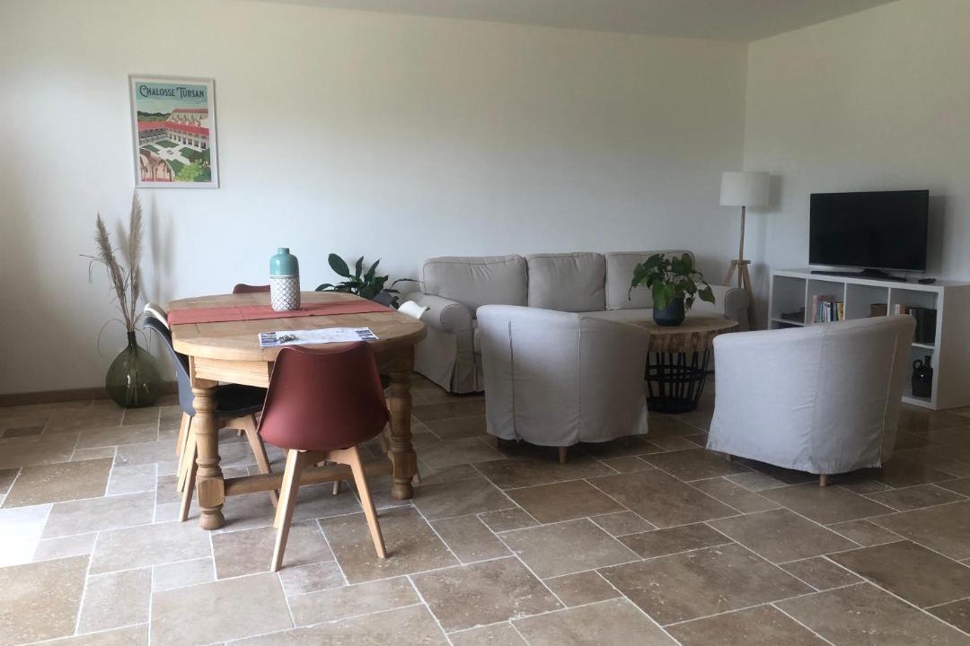 Photo of Others in Lamothe