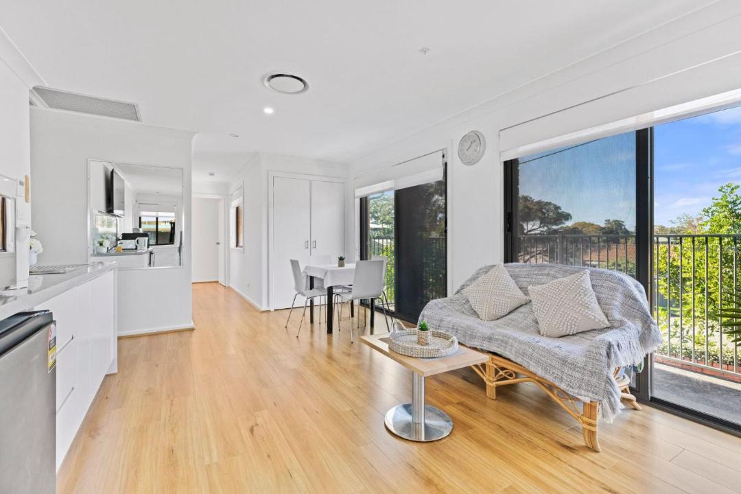 Photo of Others in Lemon Tree Passage