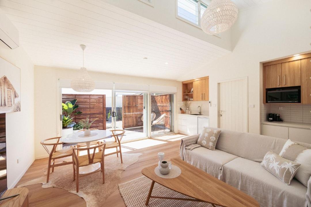 Photo of Livingroom in Dolphin Point