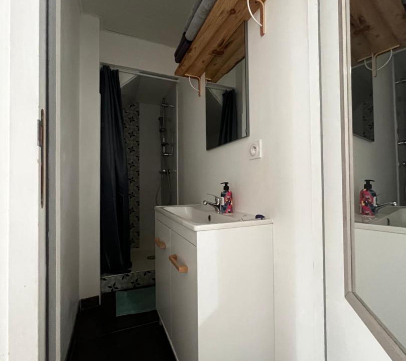 Photo of Others in Saint Loup