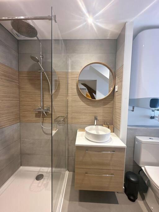 Photo of Bathroom in Rodez