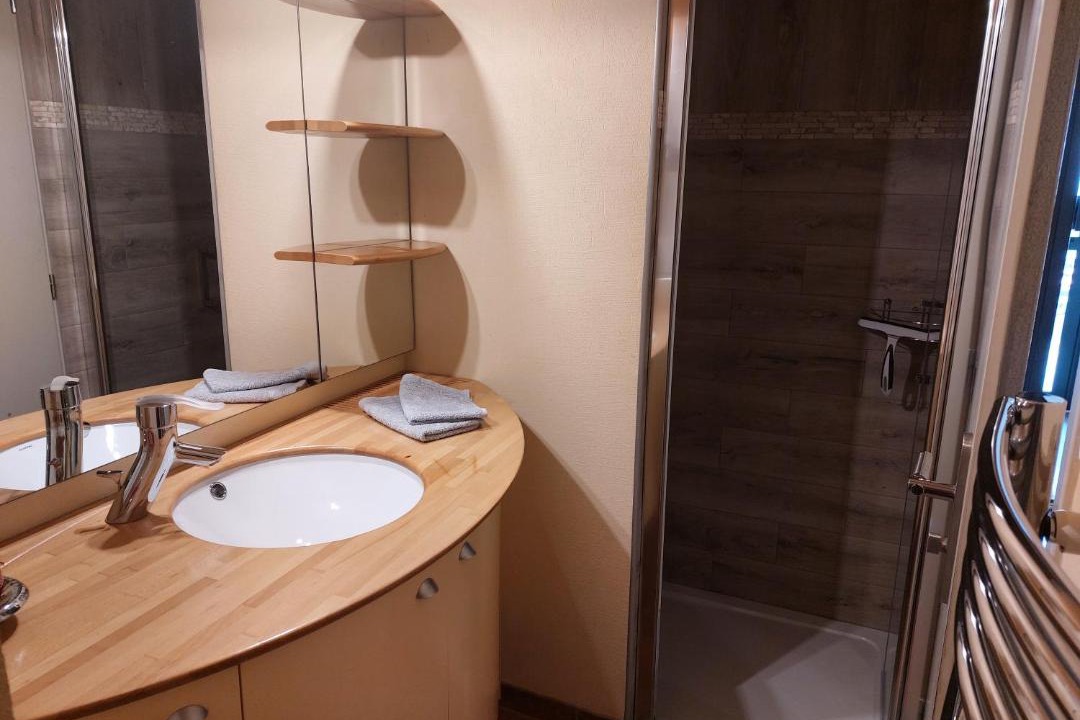 Photo of Bathroom in Saint-Nazaire-le-Desert