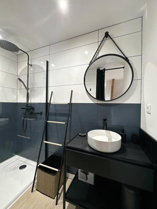 Photo of Bathroom in Rodez
