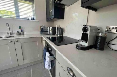 Photo of Others in Snarestone