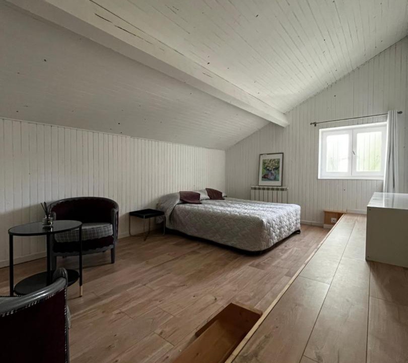 Photo of Others in Saint Loup