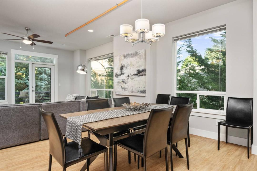 Photo of Others in Woodstock