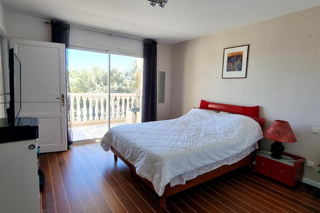 Photo of Bedroom in Ayguesvives