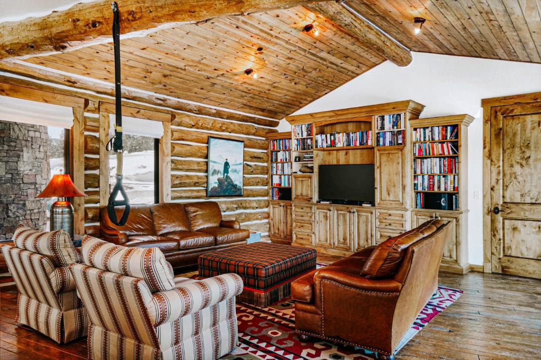 Photo of Livingroom in Gallatin Gateway