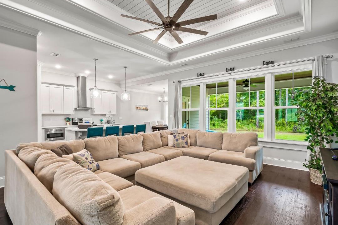 Photo of Livingroom in Crawfordville