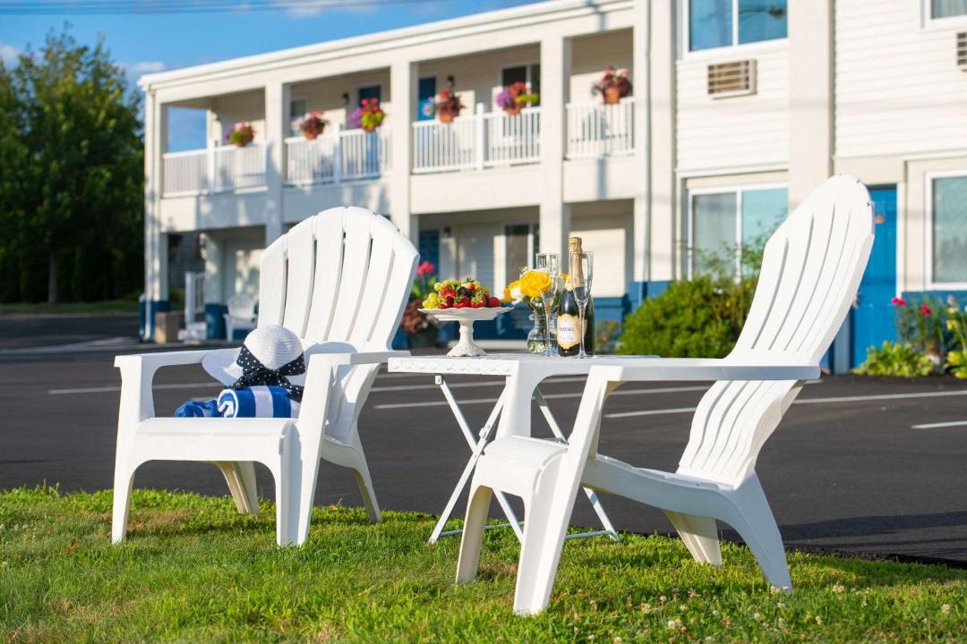 Photo of Others in Middletown