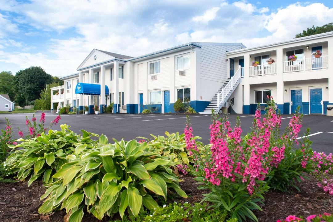 Photo of Others in Middletown