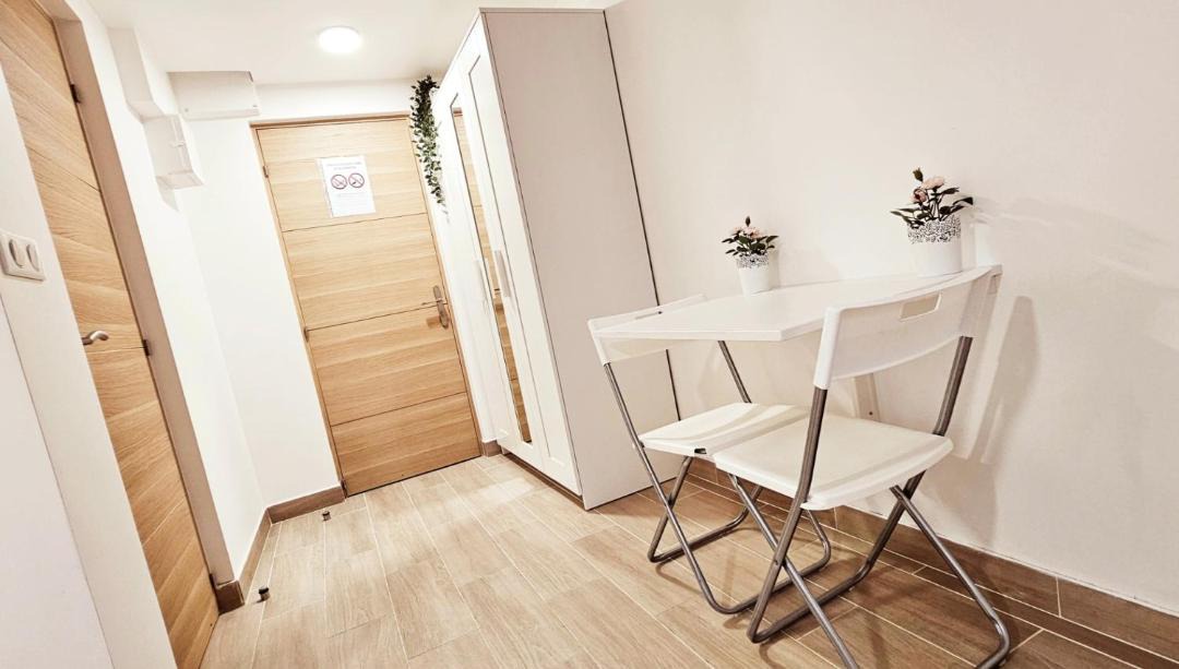 Photo of Others in Les Muriers