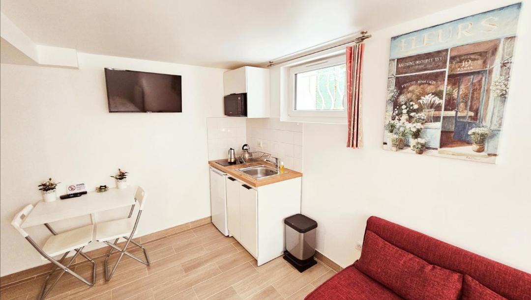 Photo of Others in Les Muriers