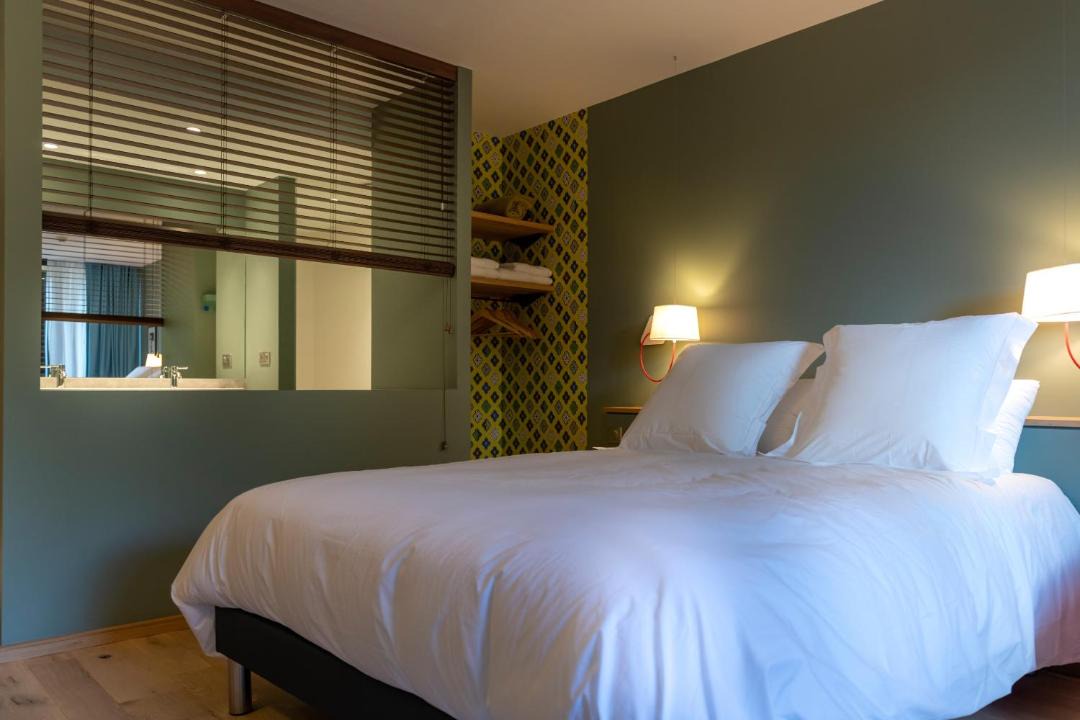 Photo of Others in Ambert