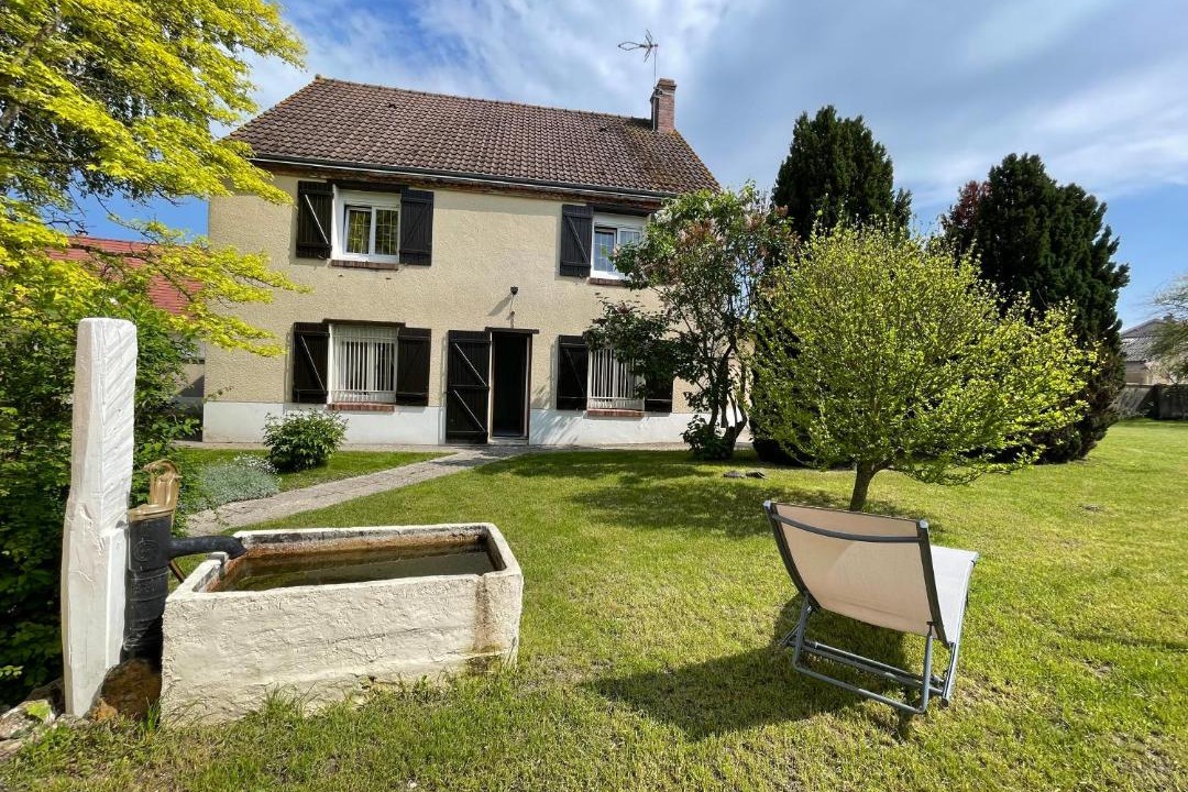 Photo of Others in Athis