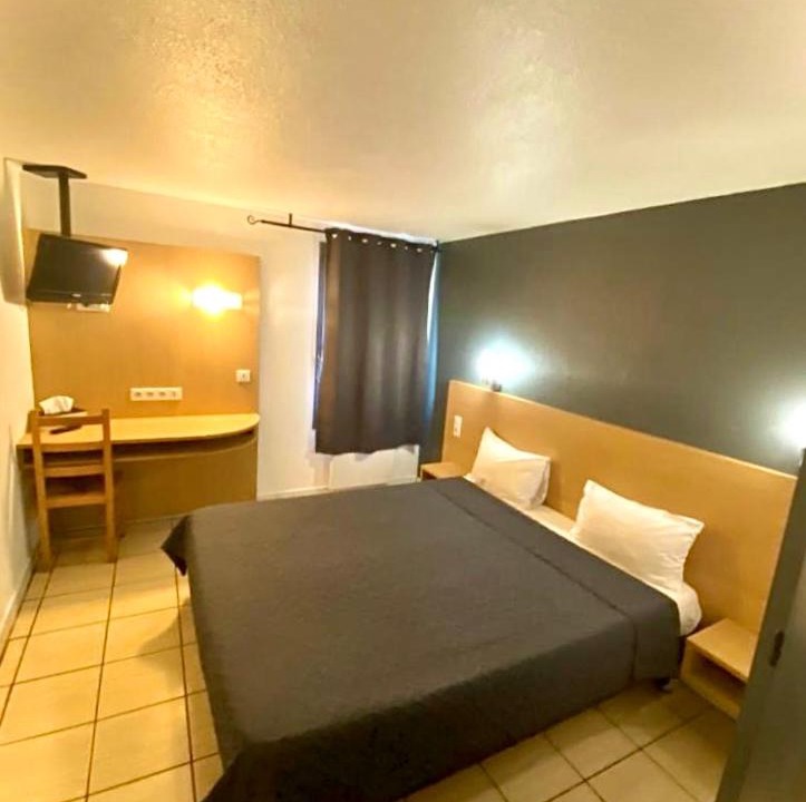 Photo of Bedroom in Montgeron