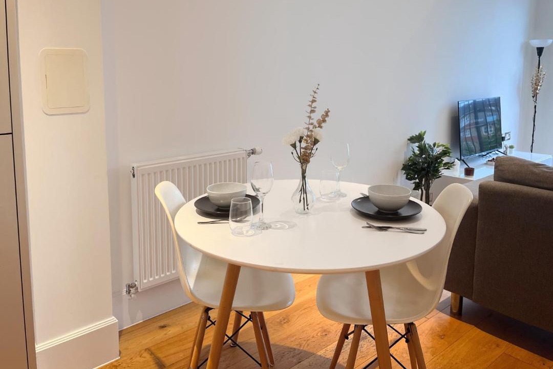 Photo of Livingroom in Bromley South