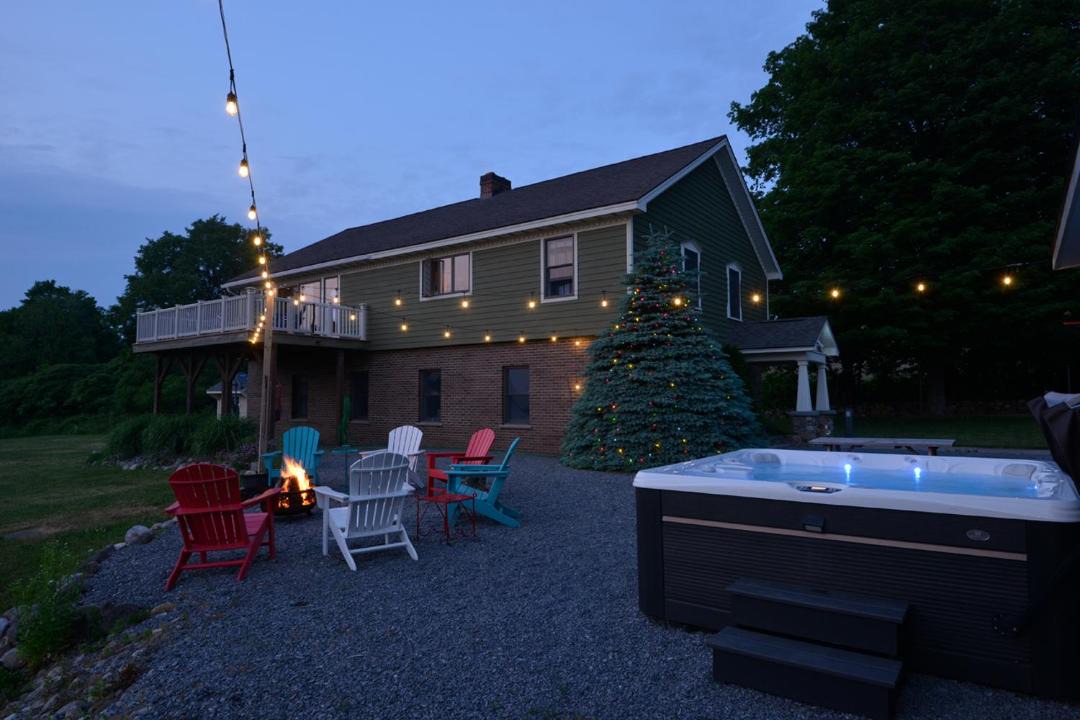 Photo of Others in Tully