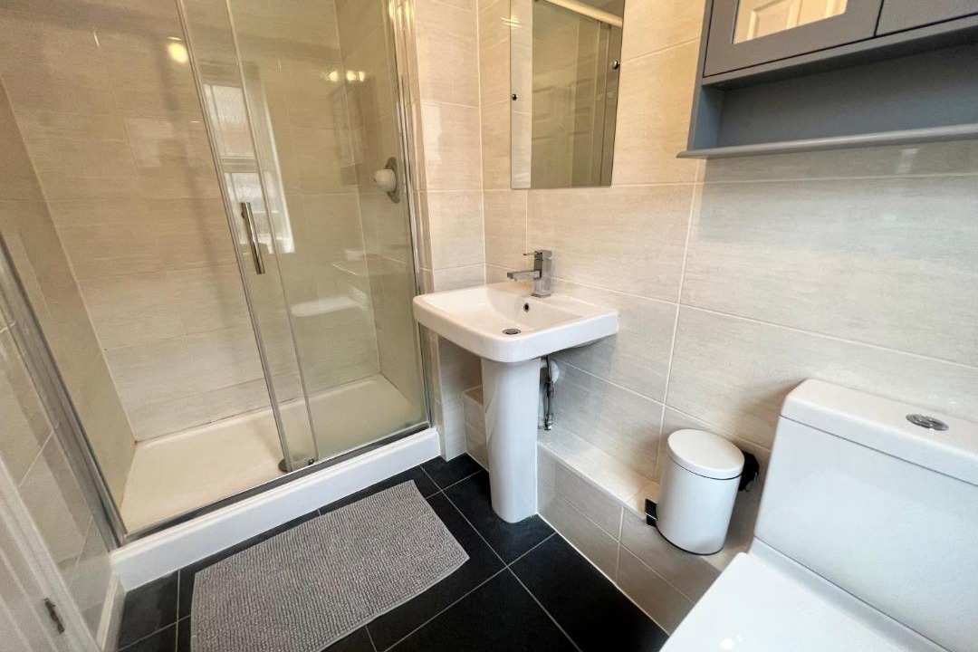 Photo of Others in Hook