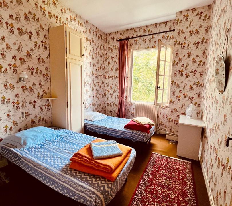 Photo of Others in Fichous-Riumayou