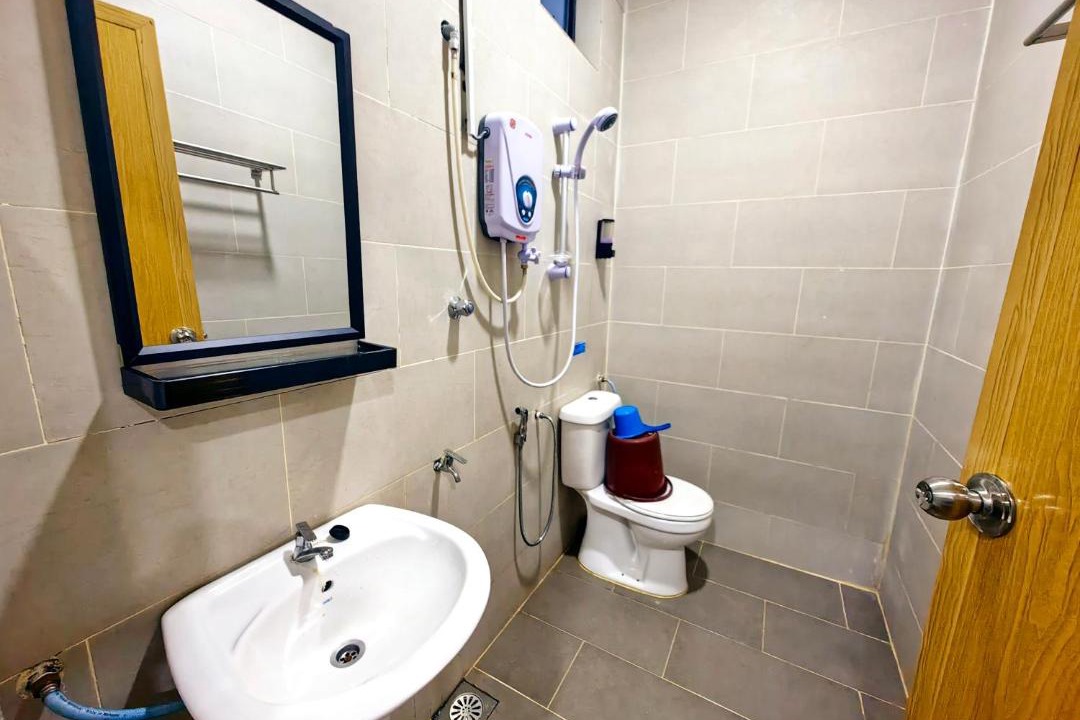 Photo of Bathroom in Penyabong