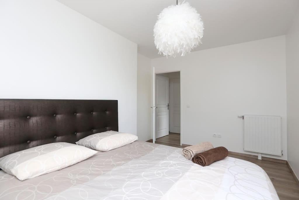 Photo of Bedroom in Saint-Denis