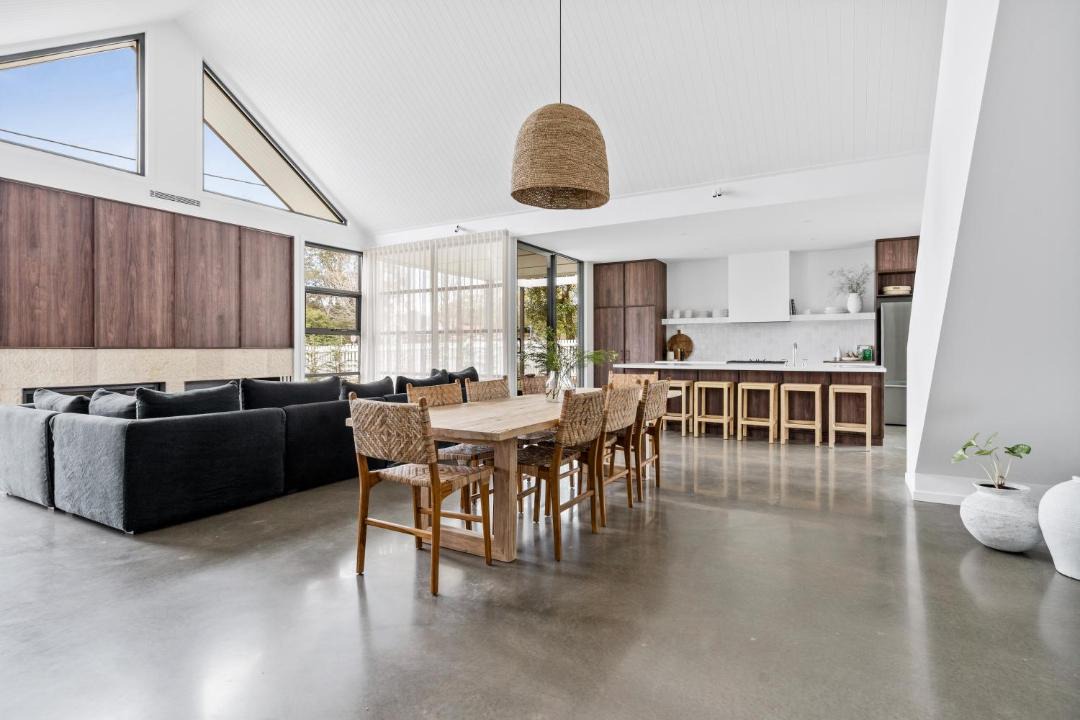 Photo of Others in Berry