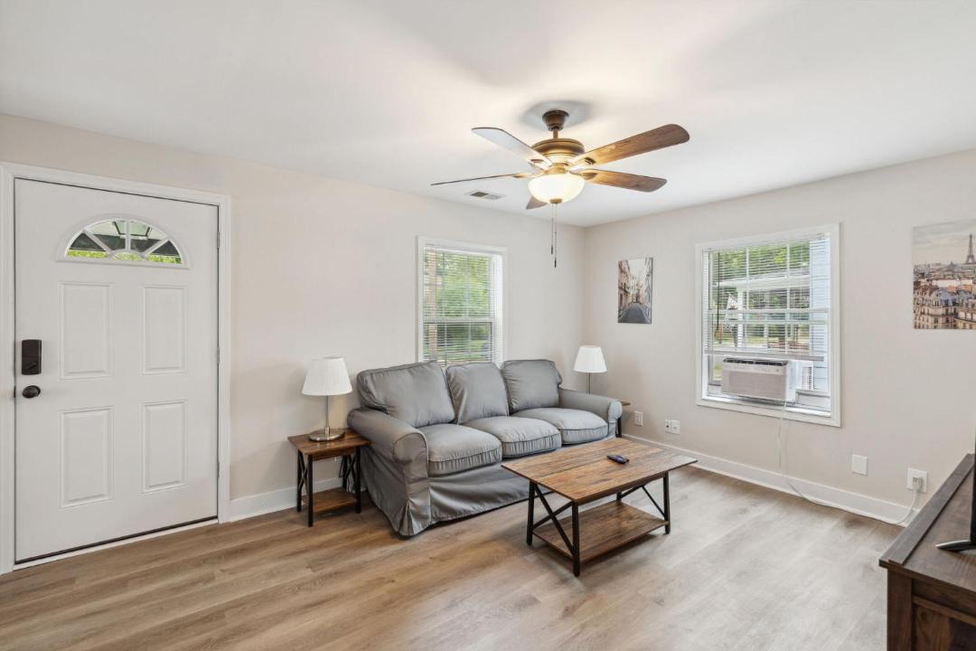 Photo of Livingroom in Loveland