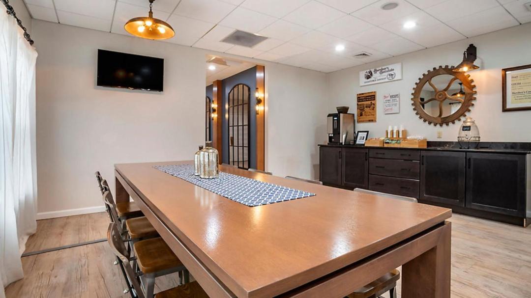 Photo of Others in Hershey