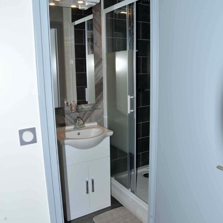 Photo of Others in La Chambre