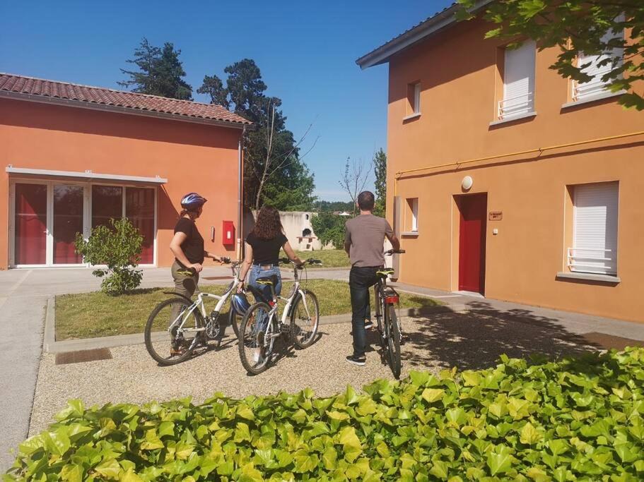 Photo of Others in Guereins