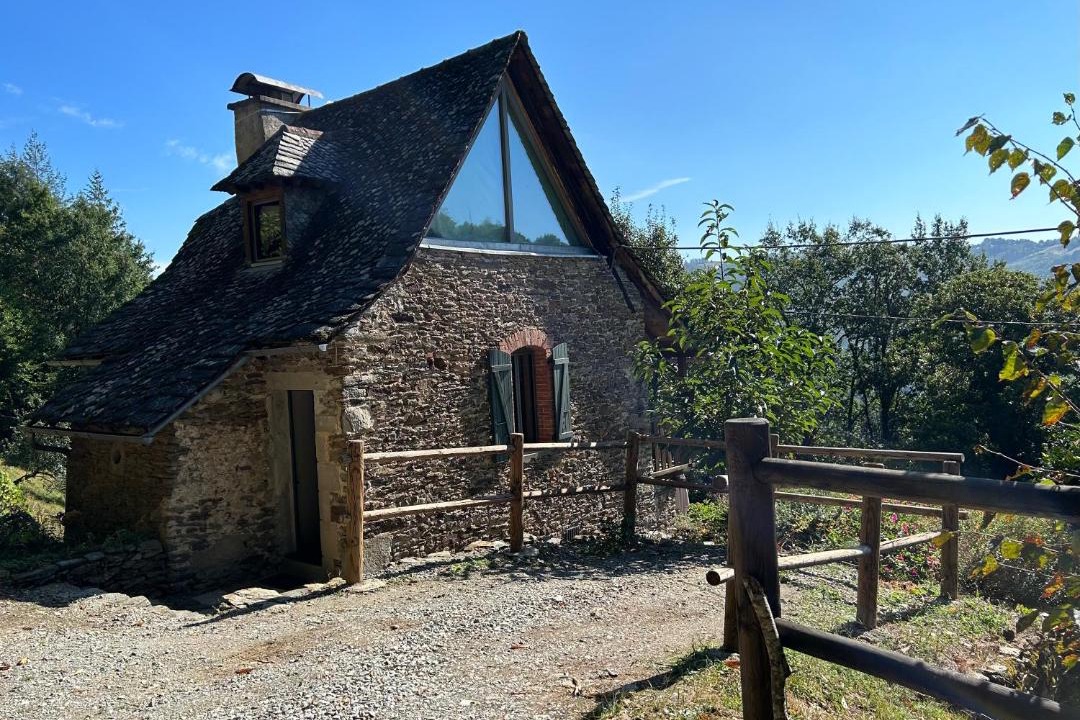 Photo of Buildings in Cassaniouze