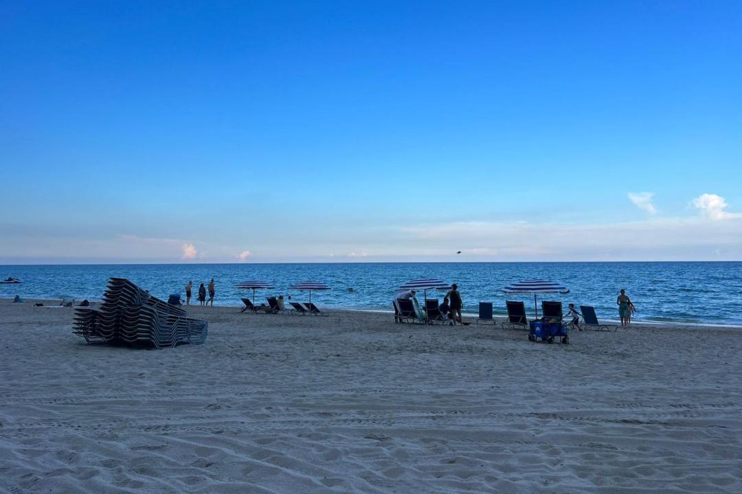 Photo of Outdoor in Hallandale Beach